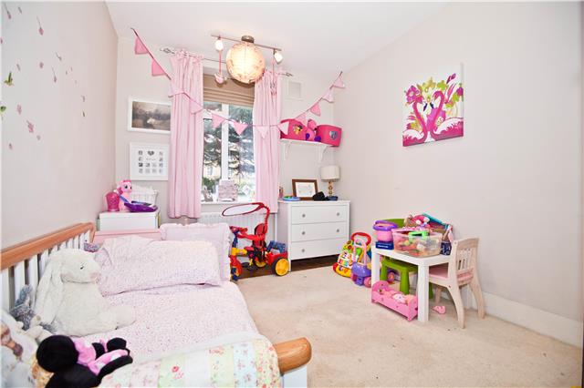  Image of 2 bedroom Ground Flat for sale in Birkenhead Avenue Kingston upon Thames KT2 at Birkenhead Avenue, Kingston upon Thames, KT2